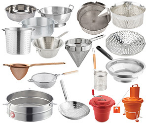 Colanders & Sieves Colanders & Sieves